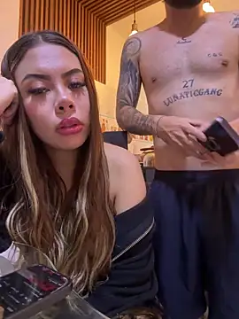 Snapshot of joeandlove chatting on February 19, 5:20 pm joeandlove online show from February 19, 5:20 pm