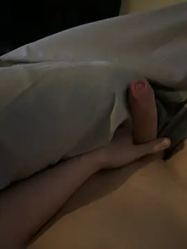 Snapshot of bigboywilly79 chatting on February 9, 3:10 am bigboywilly79 online show from February 9, 3:10 am