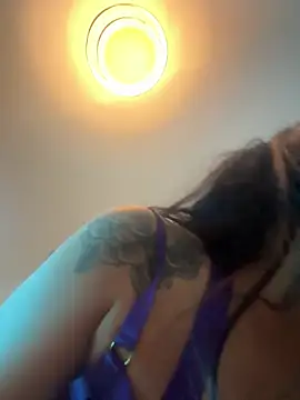 Nicole6421 online show from March 4, 8:15 pm