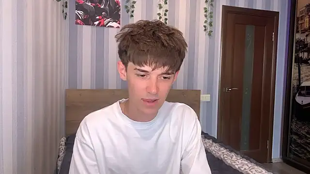 Sweet Dude online show from June 12, 2:16 pm