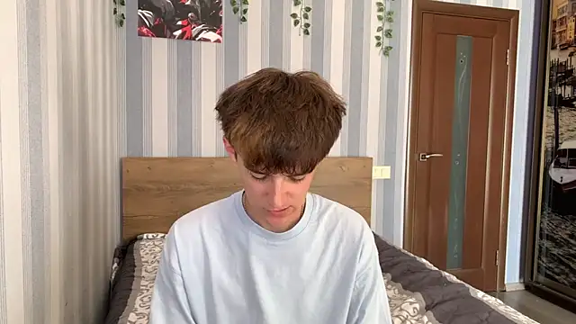 Sweet Dude online show from June 17, 1:34 pm