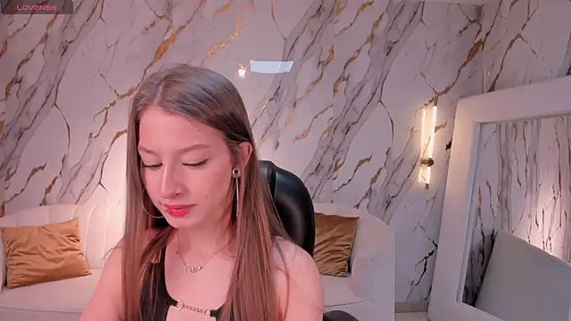 IsabellaMorettiX online show from April 15, 3:57 am