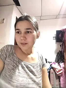 Merliah 1 online show from April 1, 1:39 am