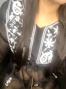 Snapshot of Alix_cuti chatting on February 5, 5:50 pm Alix cuti online show from February 5, 5:50 pm