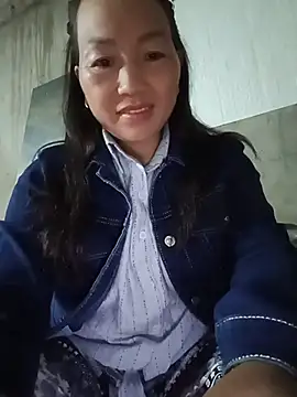 Snapshot of baby_112233 chatting on June 9, 2:01 am baby 112233 online show from June 9, 2:01 am