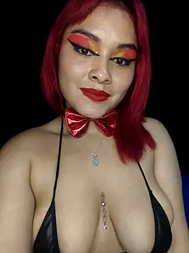 Snapshot of zoe_love18 chatting on February 23, 1:25 am zoe love18 online show from February 23, 1:25 am