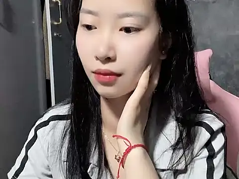 Linne6789 online show from March 5, 7:43 pm