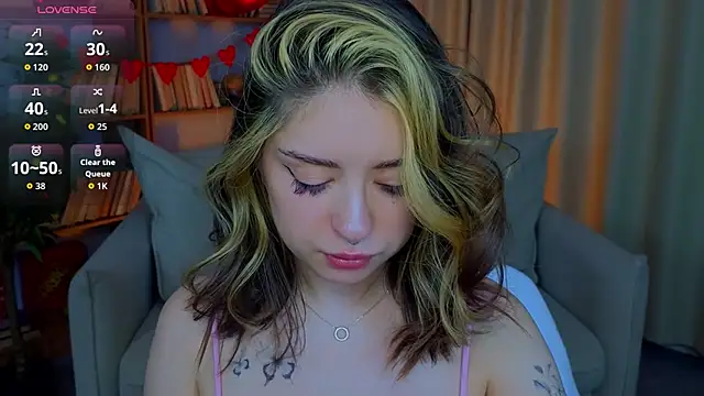 Snapshot of kate__rIna chatting on February 10, 2:04 am kate rIna online show from February 10, 2:04 am