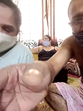 HoneyHush online show from March 6, 10:34 am