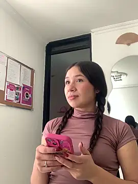 Snapshot of DULCE_MARIA_EF chatting on February 27, 12:49 pm DULCE MARIA EF online show from February 27, 12:49 pm