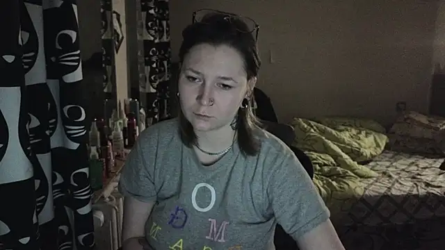 Ozalin  online show from February 22, 5:00 pm