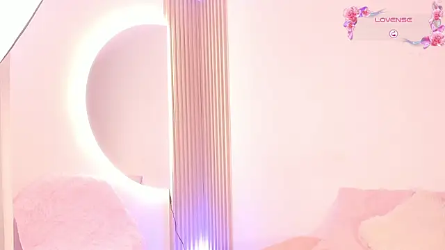 Chinese goddess  online show from May 7, 10:42 am