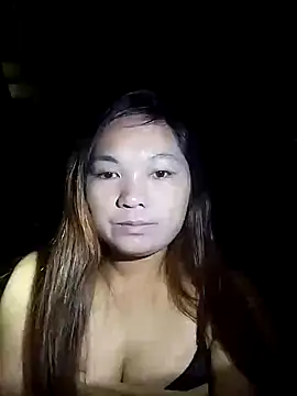 cute-hiphop online show from March 17, 1:21 am