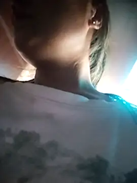 cute-hiphop online show from June 30, 4:24 am
