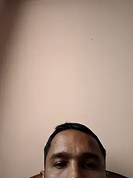 Snapshot of Mumbai_handsom92 chatting on February 14, 4:42 am Mumbai handsom92 online show from February 14, 4:42 am