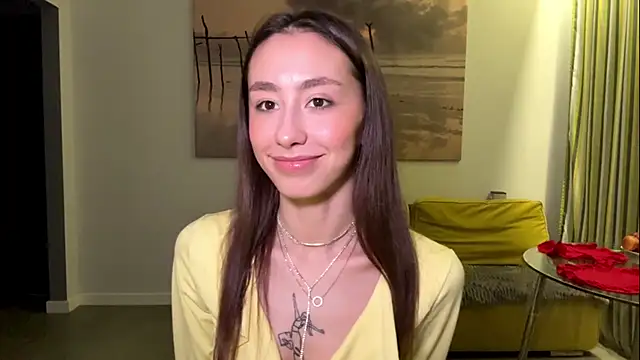 Snapshot of DeliaPesta chatting on February 12, 7:20 pm DeliaPesta online show from February 12, 7:20 pm