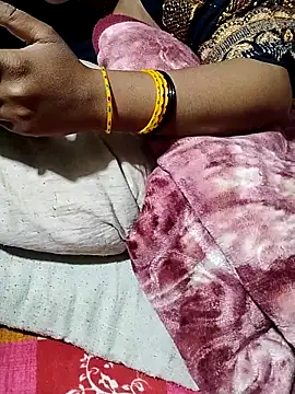 Snapshot of horny_indian90 chatting on February 5, 3:05 pm horny indian90 online show from February 5, 3:05 pm