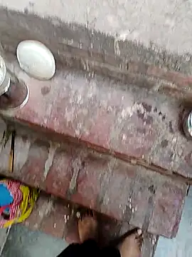 Snapshot of horny_indian90 chatting on February 24, 4:43 am horny indian90 online show from February 24, 4:43 am