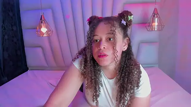 Snapshot of IrinaVoshh_ chatting on February 16, 7:21 pm IrinaVoshh online show from February 16, 7:21 pm