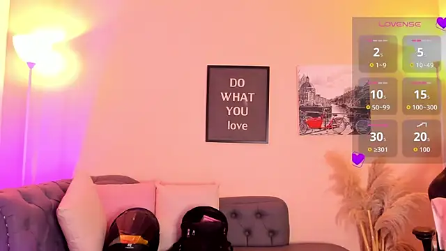 Snapshot of victoriazans chatting on February 21, 3:29 am victoriazans online show from February 21, 3:29 am