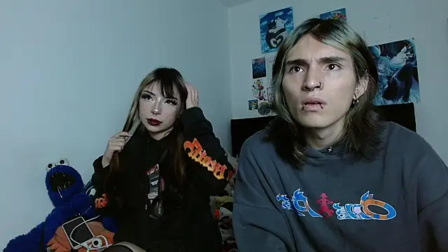 Snapshot of denjireze chatting on February 12, 2:01 pm denjireze online show from February 12, 2:01 pm