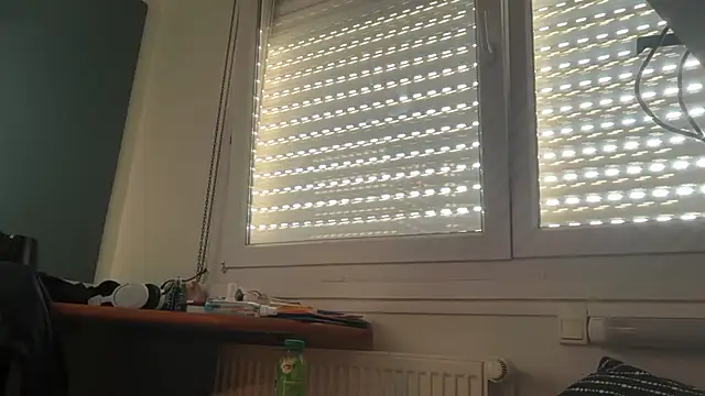 Snapshot of Alexxia667 chatting on June 15, 6:32 pm Alexxia667 online show from June 15, 6:32 pm