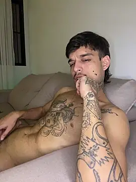 Snapshot of ruffvip chatting on February 3, 11:43 pm ruffvip online show from February 3, 11:43 pm