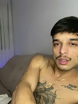 Snapshot of ruffvip chatting on February 6, 4:06 am ruffvip online show from February 6, 4:06 am