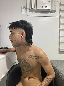 Snapshot of ruffvip chatting on February 11, 3:00 am ruffvip online show from February 11, 3:00 am