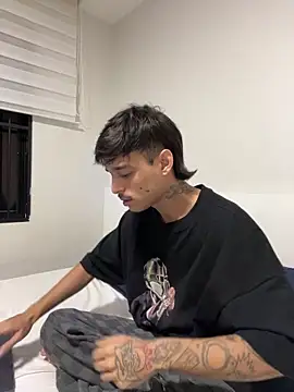 ruffvip online show from March 22, 8:45 pm