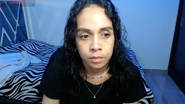 paula lopez   online show from March 4, 1:00 am