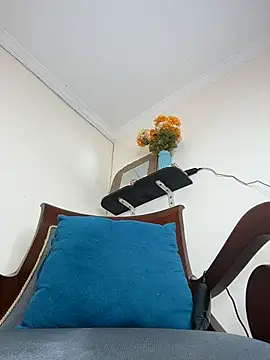 Snapshot of LilaRvsh chatting on July 15, 6:35 pm LilaRvsh online show from July 15, 6:35 pm