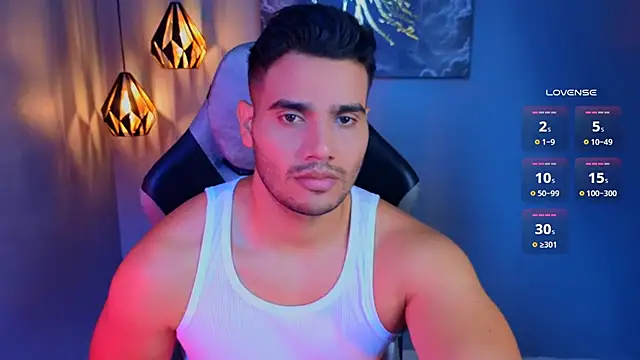 Snapshot of AndresRodriguez1 chatting on February 22, 1:31 pm AndresRodriguez1 online show from February 22, 1:31 pm