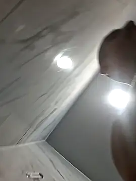 Snapshot of kloudmycock chatting on February 9, 11:31 pm kloudmycock online show from February 9, 11:31 pm