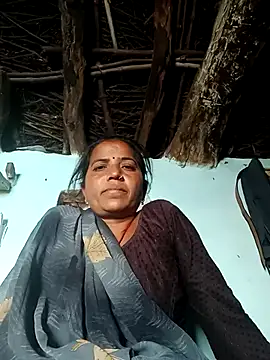 Snapshot of Manu_mehta chatting on February 12, 4:29 am Manu mehta online show from February 12, 4:29 am