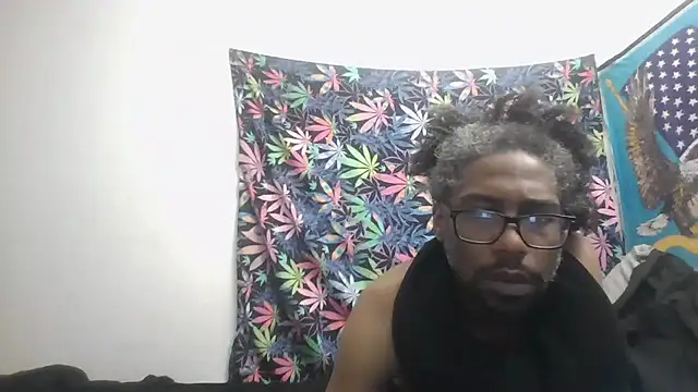 Snapshot of libraxxxstudios chatting on June 11, 10:02 am libraxxxstudios online show from June 11, 10:02 am