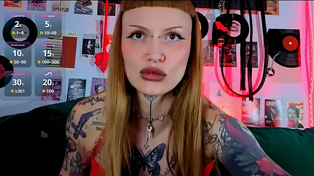 Snapshot of SugarSoot chatting on July 7, 6:47 am SugarSoot online show from July 7, 6:47 am