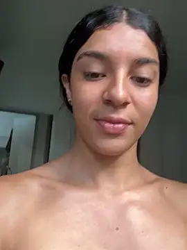 NaniBlossomX online show from February 23, 8:50 pm