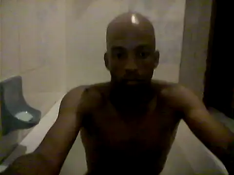 LanguidRunabout online show from February 9, 12:58 am