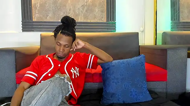 biig boy online show from April 12, 11:32 pm