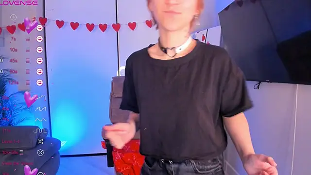 AutumnWhisper online show from March 11, 8:59 pm