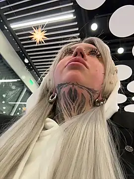 Chiibi online show from February 19, 9:38 am