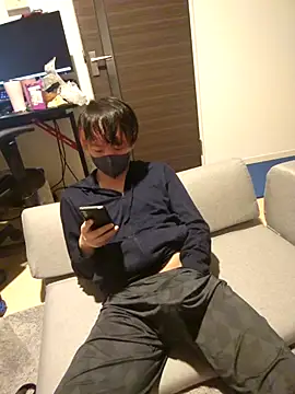 Snapshot of nagi000_go chatting on February 23, 10:12 am nagi000 go online show from February 23, 10:12 am