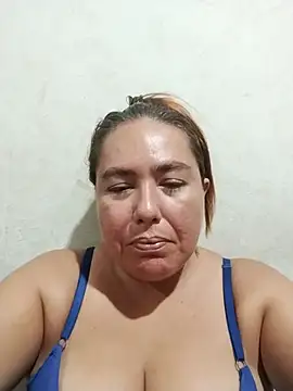 hot girl full online show from February 17, 2:57 pm