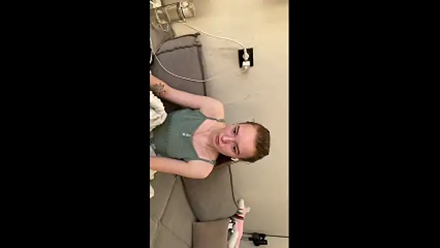 lunli0 online show from February 13, 10:55 am