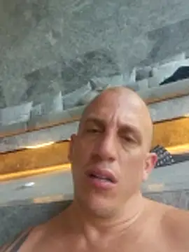 Snapshot of superhotpapi chatting on February 2, 5:44 pm superhotpapi online show from February 2, 5:44 pm