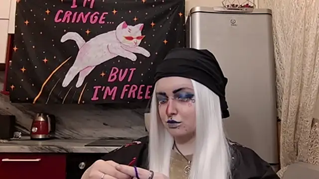 Snapshot of god_of_stories chatting on March 8, 2:04 am god of stories online show from March 8, 2:04 am