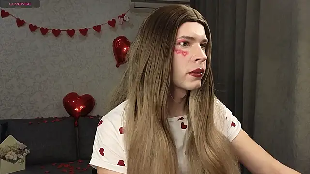 Anna inHear online show from February 14, 2:14 pm