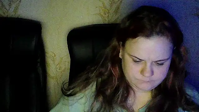 Snapshot of DollyGersoon chatting on February 11, 11:10 pm DollyGersoon online show from February 11, 11:10 pm