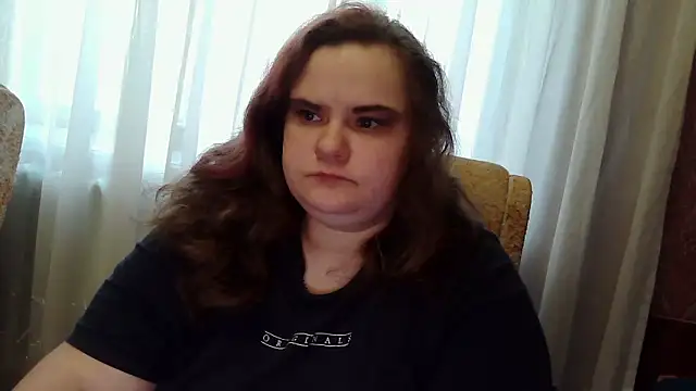 Snapshot of DollyGersoon chatting on February 24, 5:38 am DollyGersoon online show from February 24, 5:38 am